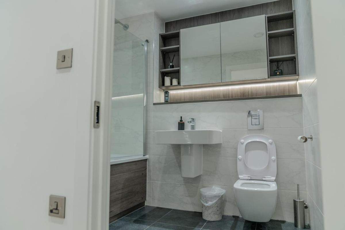 Luxury 2 Bed Penthouse With Stunning Views In Manchester City Centre Exterior photo