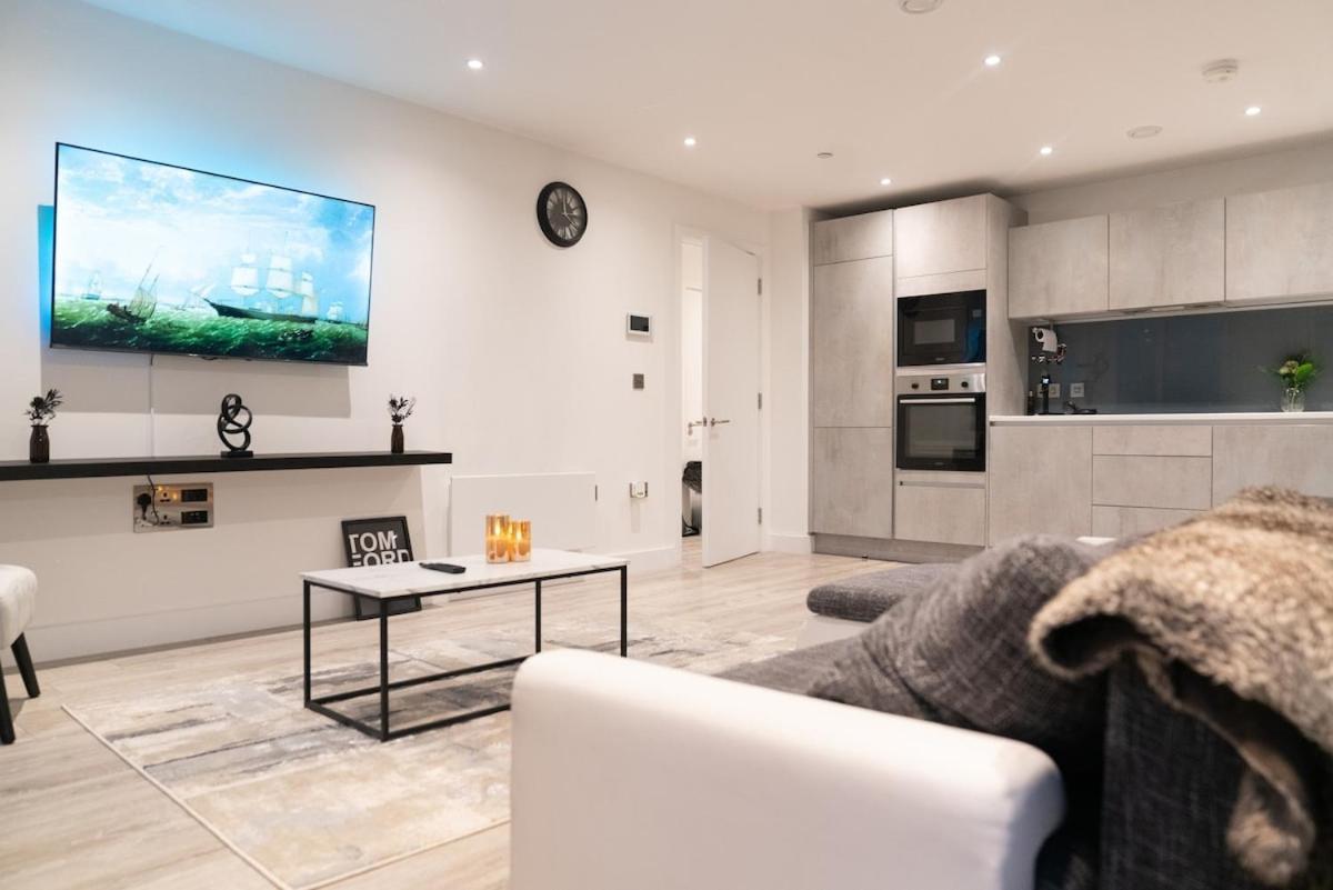 Luxury 2 Bed Penthouse With Stunning Views In Manchester City Centre Exterior photo